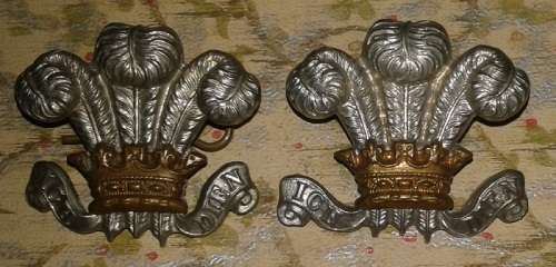 2 x Royal Wiltshire Yeomanry Badges - worn 1908-1922 - note different scroll design