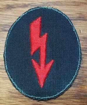 WW2 German Army Artillery Signals Personnel Trade Badge - Late war type