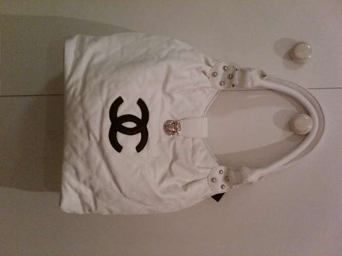 Gorgeous White Chanel Handbag