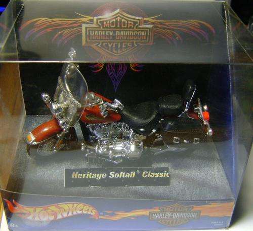 Hot Wheels Harley Davidson " Heritage Softail Classic "
