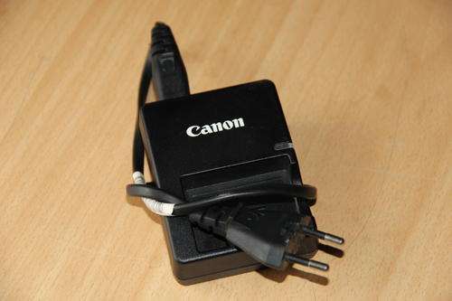 Original CANON Battery Charger LC-E5E Only For LP-E5 Battery