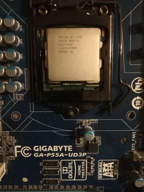Gigabyte GA-P55A-UD3P with a Core i5 750 (1156 Combo) *READ*