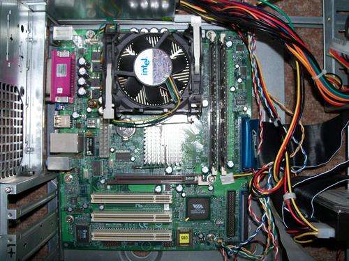 Socket 478 Motherboard - CPU - RAM