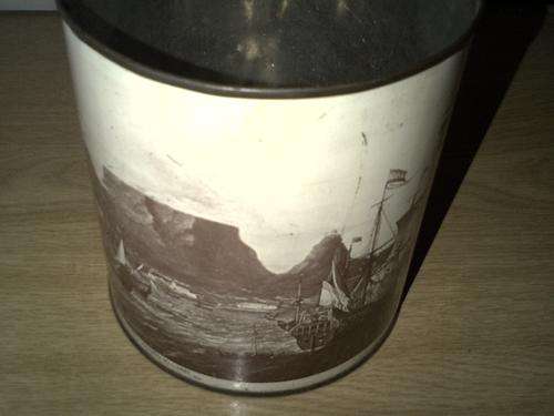 vintage koffie tin