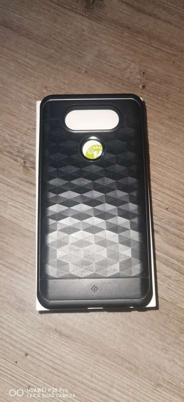 LG V20 (Screen protectors and case included)