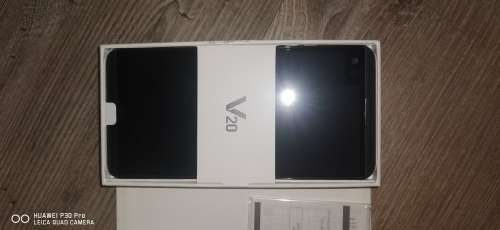 LG V20 (Screen protectors and case included)