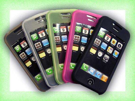 Silicone Skin Cover for Apple IPhone 2G (postage is included!)
