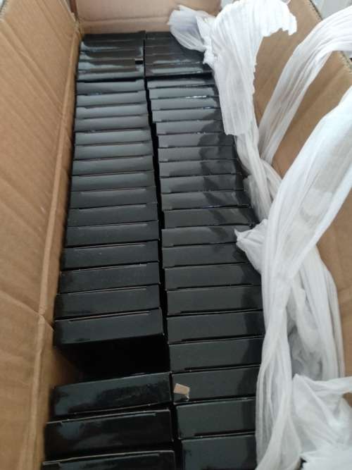 Minimalist carbon fibre, RFID blocking card wallets