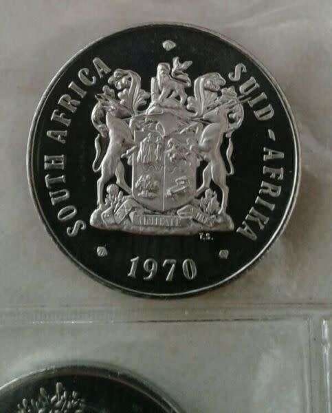Set of 10 proof nickel 50c coins (1970-1982)