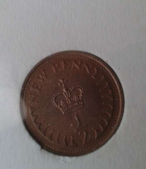 Uncirculated 1968 British 5 coin set in blue wallet