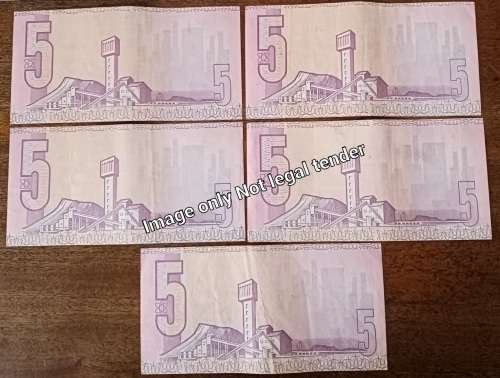 1990 Set of x5  old R5 notes