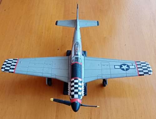 P51 D Mustang metal diecast collectible plane