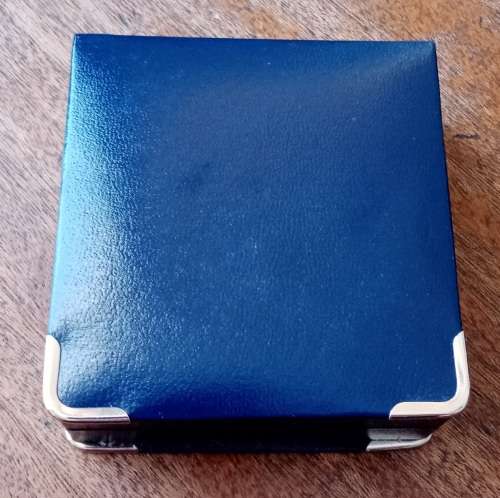 Empty S.A Mint box for encapsulated 2001 Dolphins pf silver R2/Krugerrand incl.coa