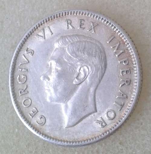 Nice 1937 union silver shilling in XF+
