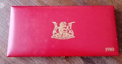 Partial 1980 proof set in case (50c-1/2c)
