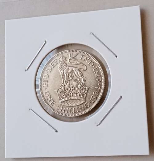 Nice 1932 British silver shilling in XF