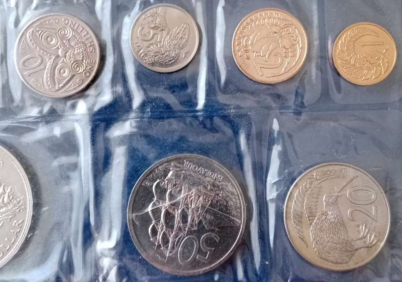 1969 New Zealand commemorative Cook proof set in folder