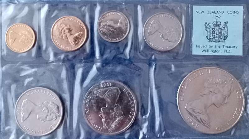 1969 New Zealand commemorative Cook proof set in folder