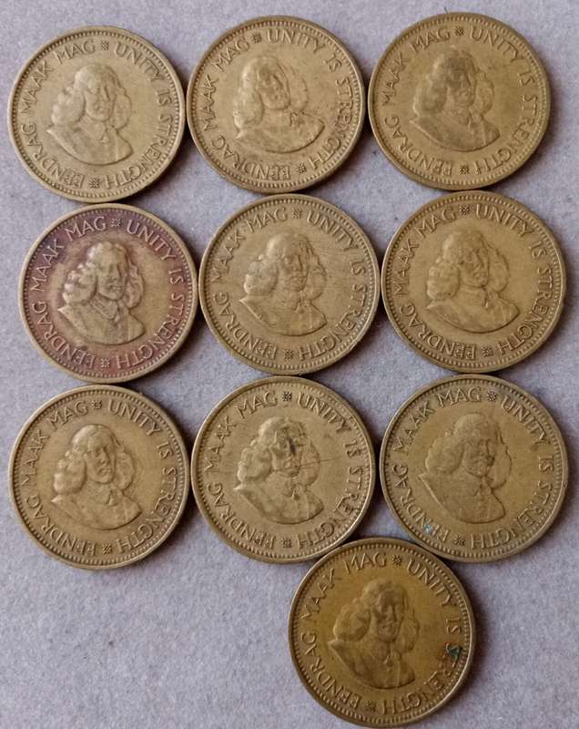 Lot of x10 republic 1/2c coins (1963)