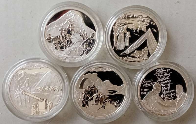 Scarce set of x5 Anglo-Boer War pure silver proof medallions (Mintage: 300)
