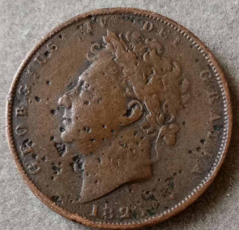 Well circulated 1826 British 1st and 2nd issue farthing set