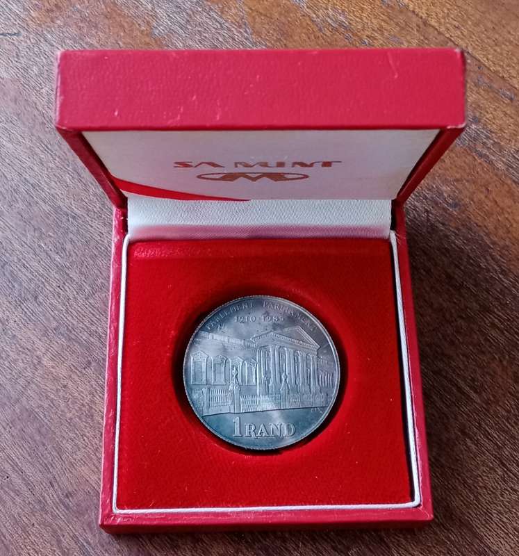 Nice 1985 Parliament proof silver R1 in box