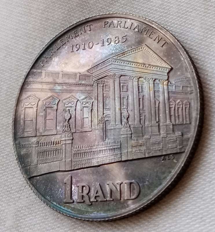 Nice 1985 Parliament proof silver R1 in box