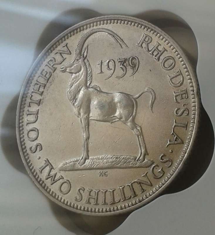 Rare 1939 Southern Rhodesia sterling silver 2 Shillings SANGS XF45 (Key date) CV $325