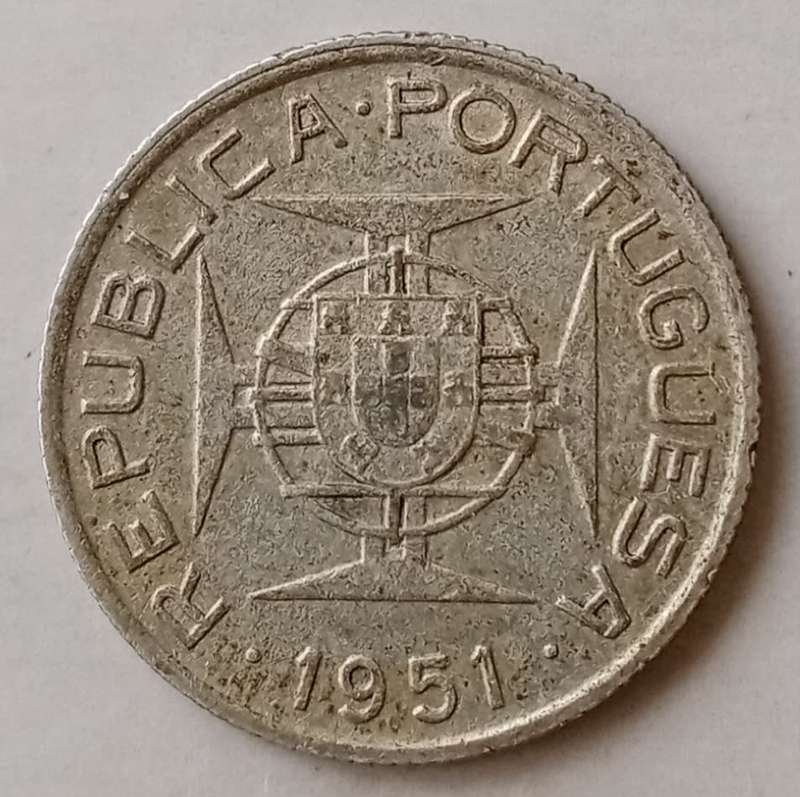 1951 Mozambique silver 2 1/2 Escudos