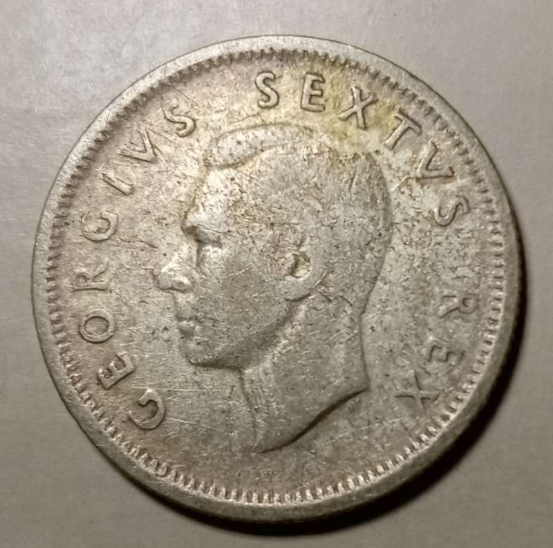 1952 Union silver sixpence as per images.