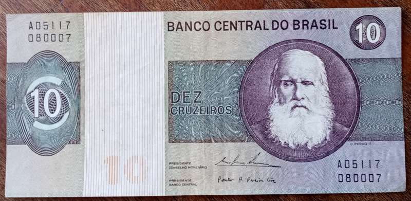 1974 Brazil 10 Cruzeiros in XF