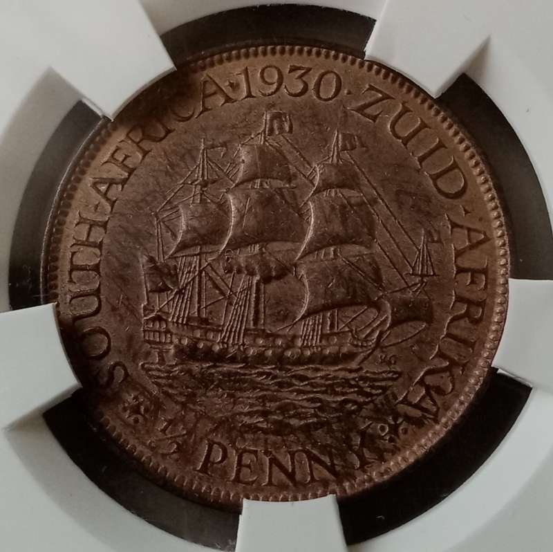 High grade 1930 union 1/2 Penny SANGS AU58 RD