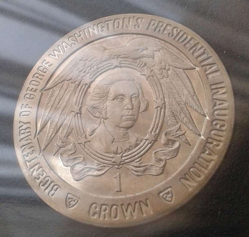 1989 Isle of Man bicentenary of George Washington`s Inauguration unc crown set in case