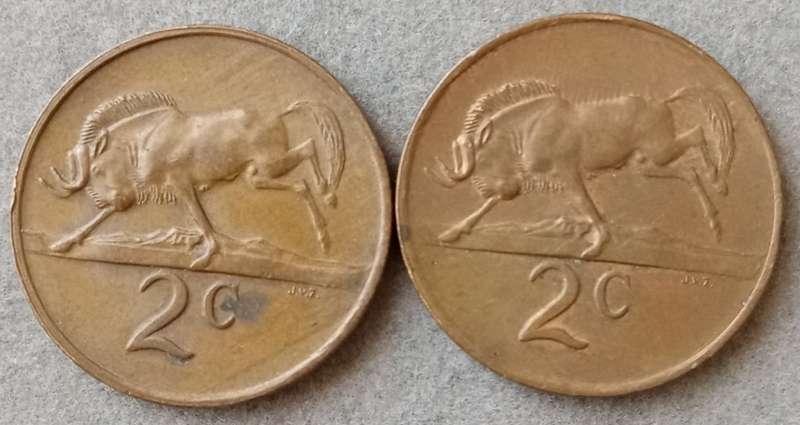 Set of x2 republic 1974 2c coins