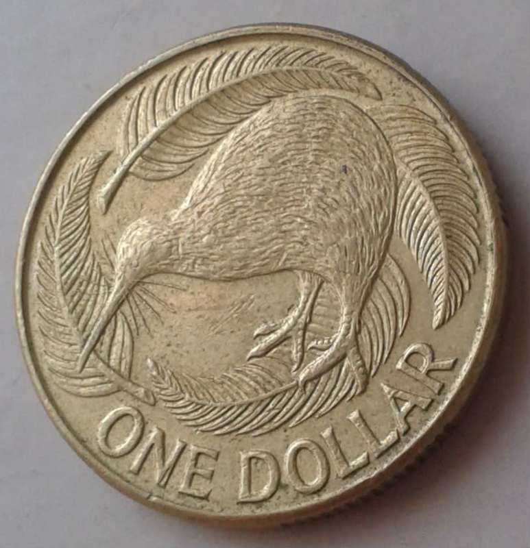 1990 New Zealand one and two dollars set