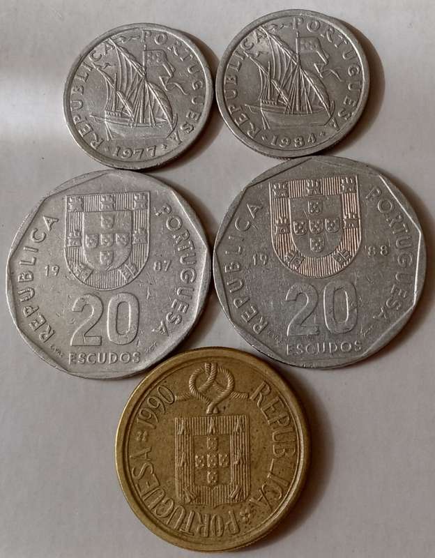 Lot of x5 Portugal coins