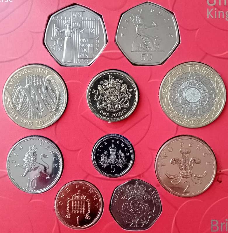 2003 Great Britain brilliant uncirculated 10 coin set in folder