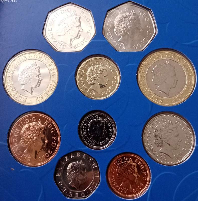 2003 Great Britain brilliant uncirculated 10 coin set in folder