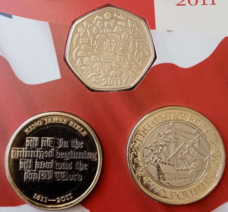 2011 Great Britain uncirculated commemorative 13 coin set in Royal Mint presentation pack
