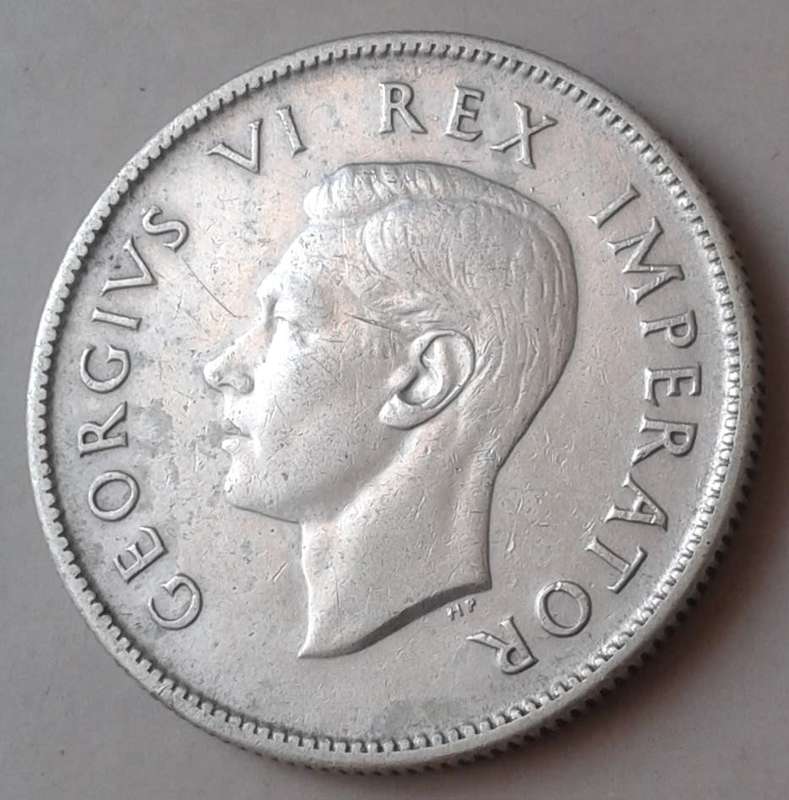 Nice 1939 Union silver 2 Shillings in VF+