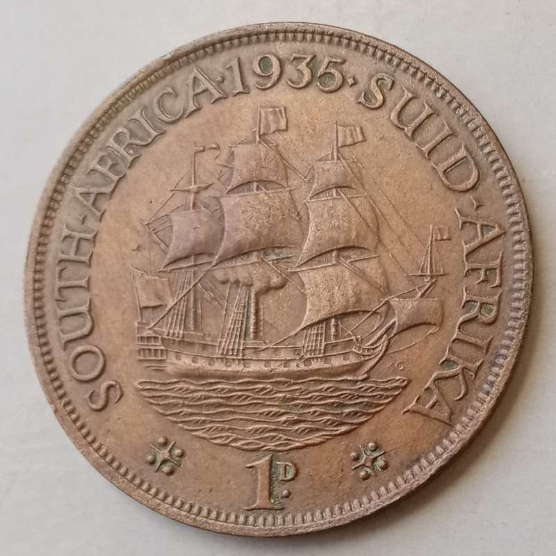 Nice 1935 union penny with AU details