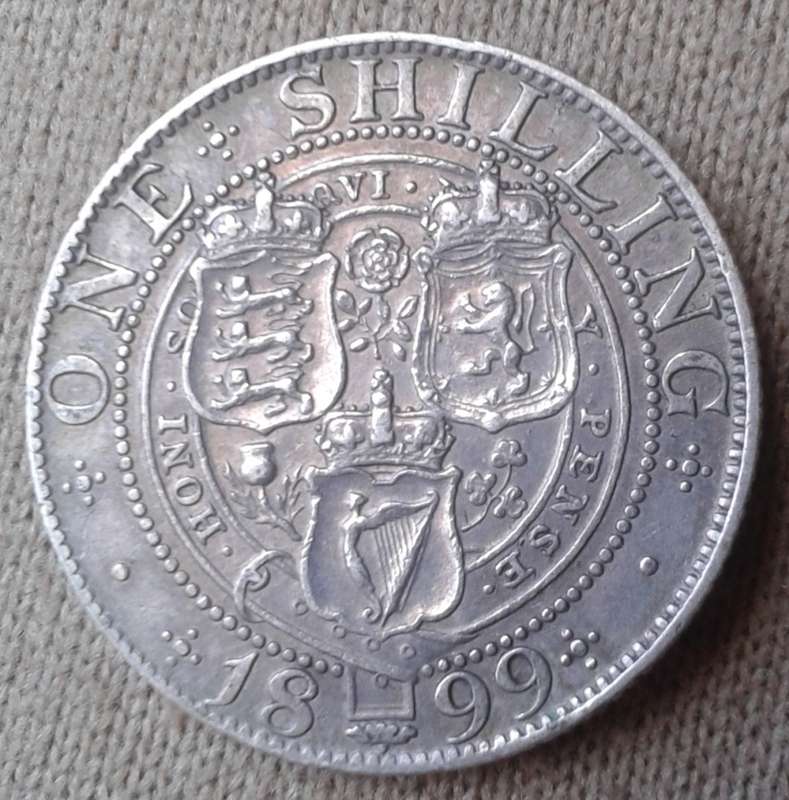 Nice 1899 British silver shilling