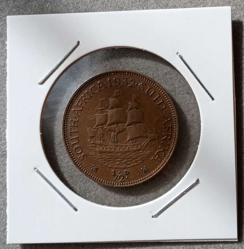 1932 Union 1/2 penny in XF+ (lower mintage)