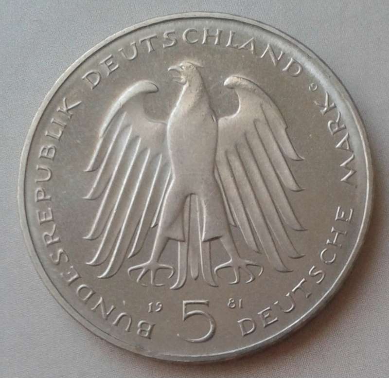 1981 German uncirculated 5 Mark with certificate