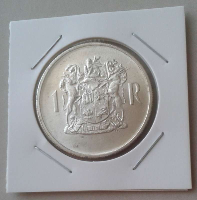 Lot of x3 silver R1 coins (1966,1967,1969)
