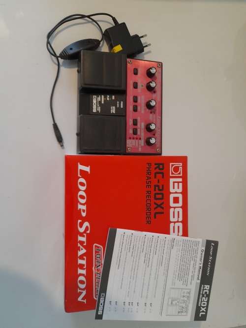 Boss RC-20XL Looper Pedal with PSU and box