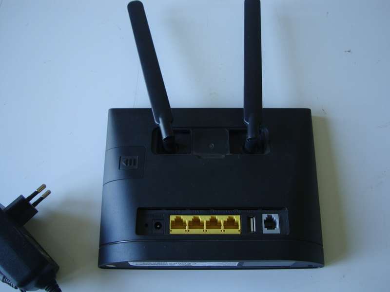 Huawei B315s-936 LTE 4G CPE Wifi Router