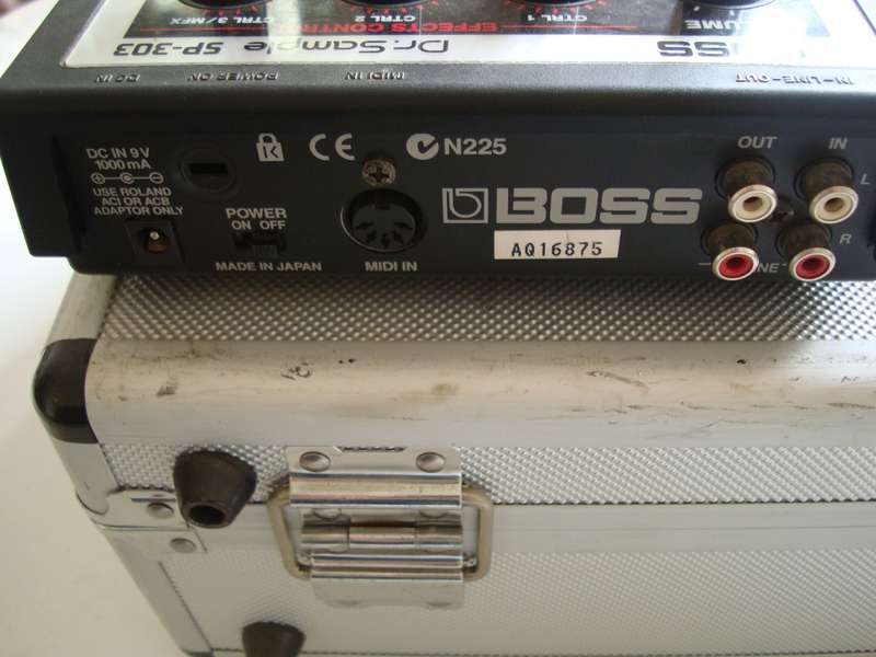 Boss SP-303 Dr. Sample sampler with extras