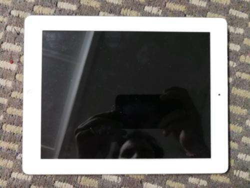 Working Apple iPad 2