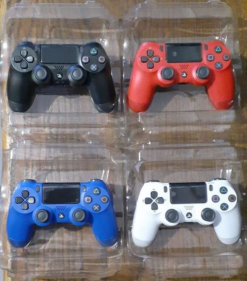 PS4 Dualshock V2 Controller